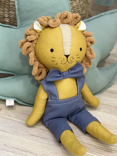 Doll Lion with nest - bed